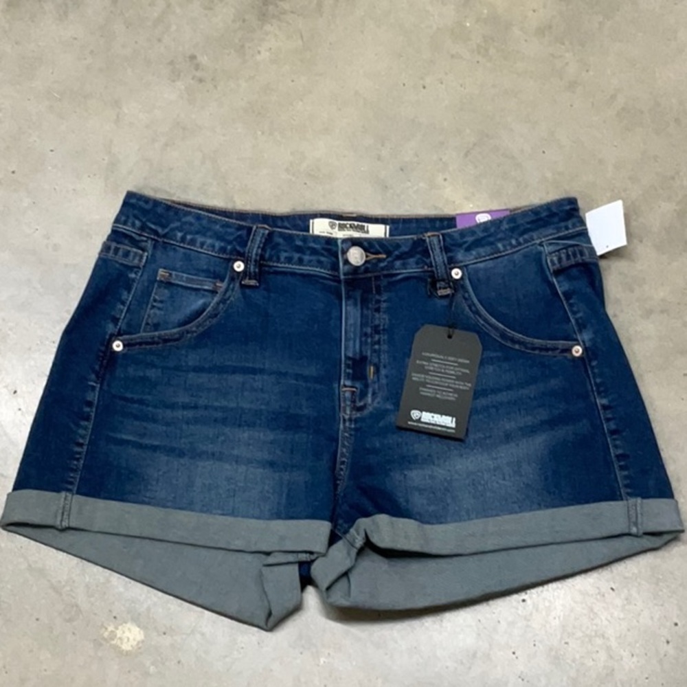 Midrise rock n roll Denim shorts